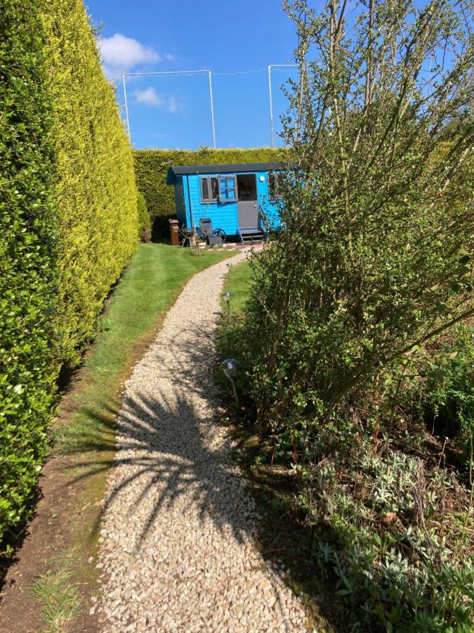 Atlantic Way Shepherd Hut Моувил Екстериор снимка