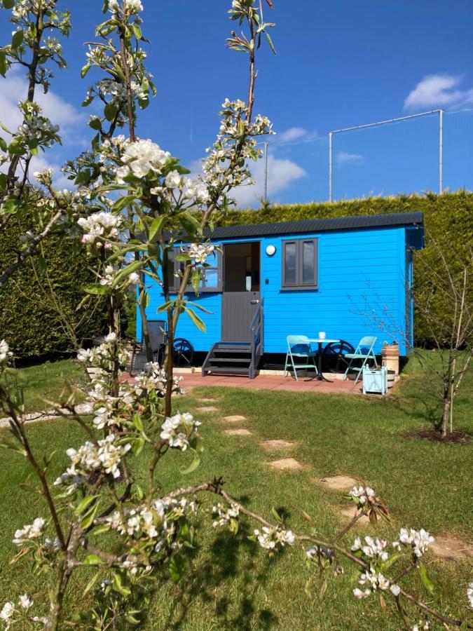 Atlantic Way Shepherd Hut Моувил Екстериор снимка